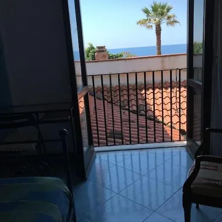Il Pettirosso Сasa de vacaciones Acciaroli